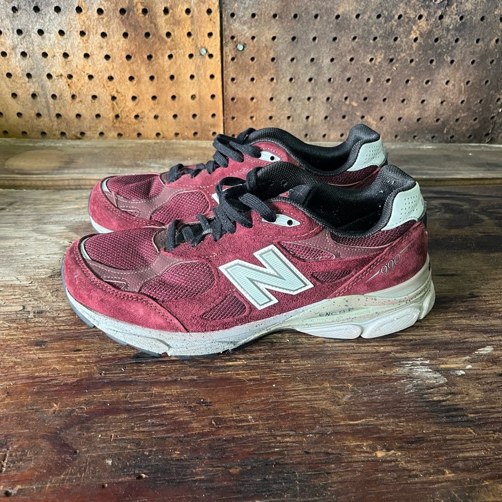 New Balance 990v3 Burgundy Sz Mens 7.5 Wmns 9
